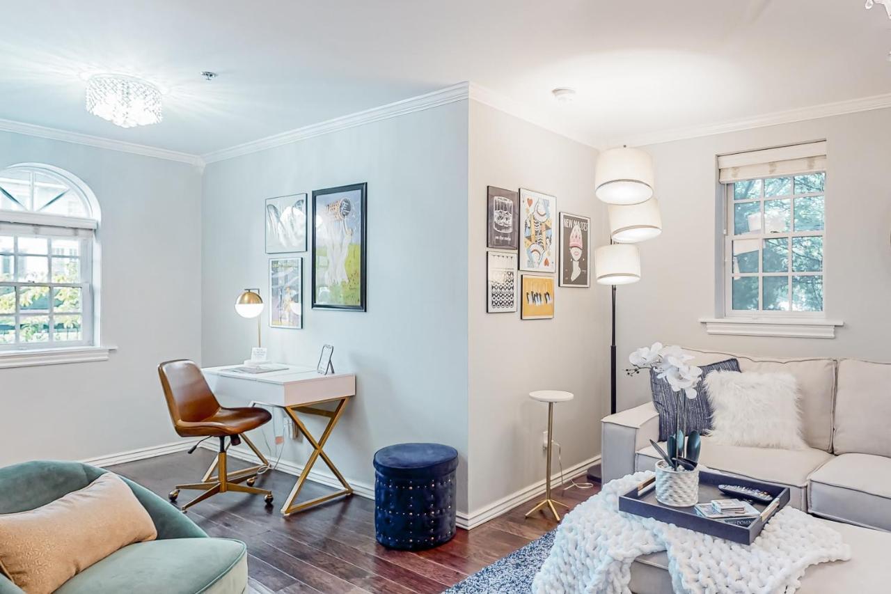 The Saint Apartment Fayetteville Ngoại thất bức ảnh